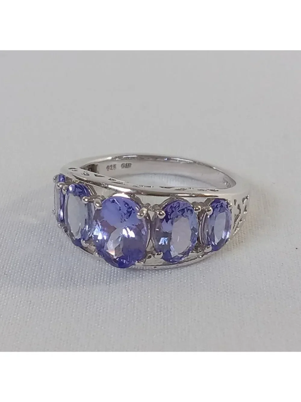 Lavendar Purple Faceted Oval Cut Stones Glass GIE 925 Sterling Silver Ring  SZ 8